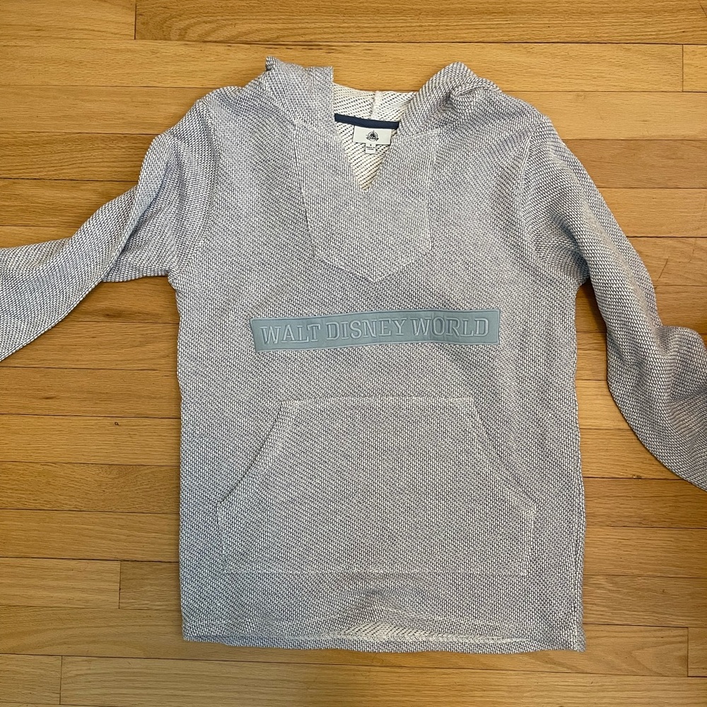 NWOT Disney World Sweatshirt